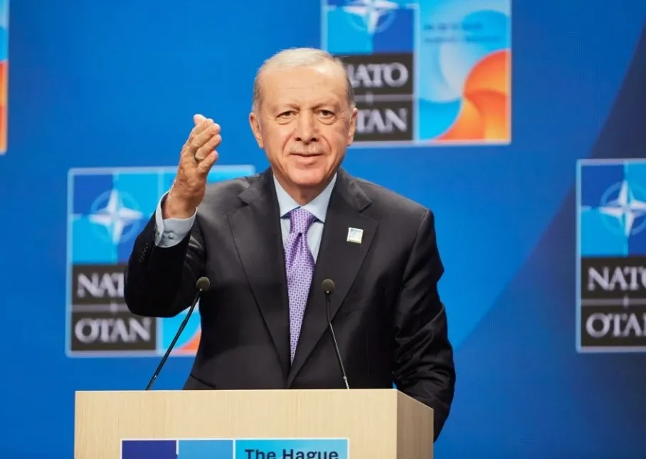 Will Erdogan Engage with Putin and Trump for a Ukraine Summit?