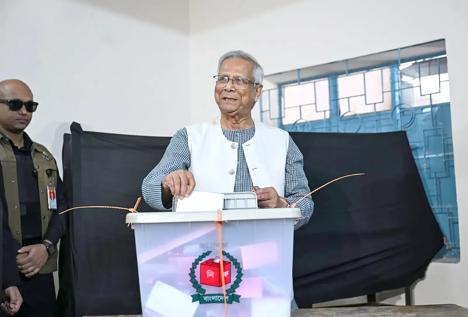 Bangladesh's US trade deal under fire: Critics slam Yunus govt's rushed ART signing