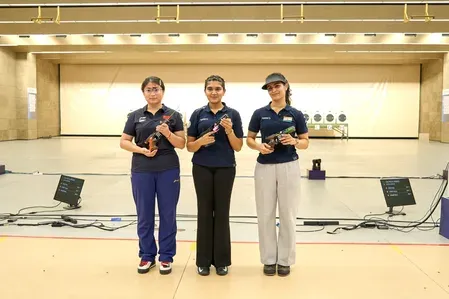 Esha Singh wins gold, Manu Bhaker takes bronze in 25m pistol at ISSF WC Hangzhou