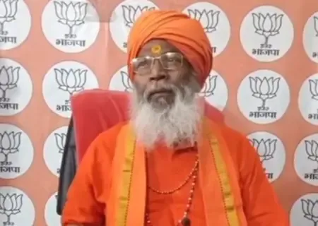 इटावा मामले में साक्षी महाराज का सवाल, कथावाचकों ने क्यों छुपाई पहचान? 