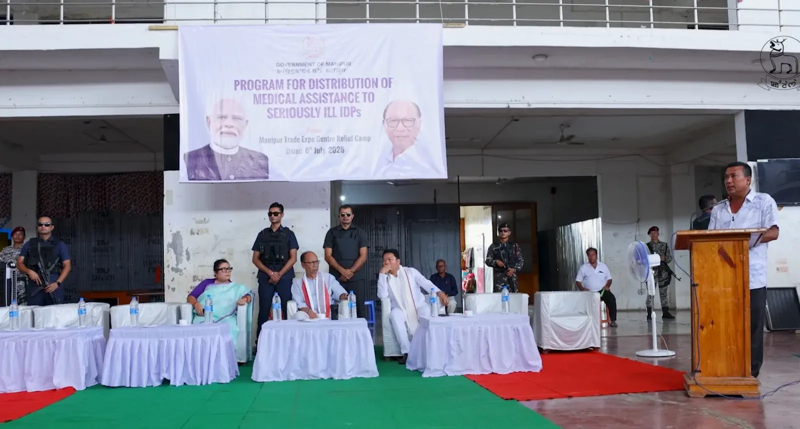 Manipur CM distributes ₹1 lakh aid to 26 displaced persons in Imphal