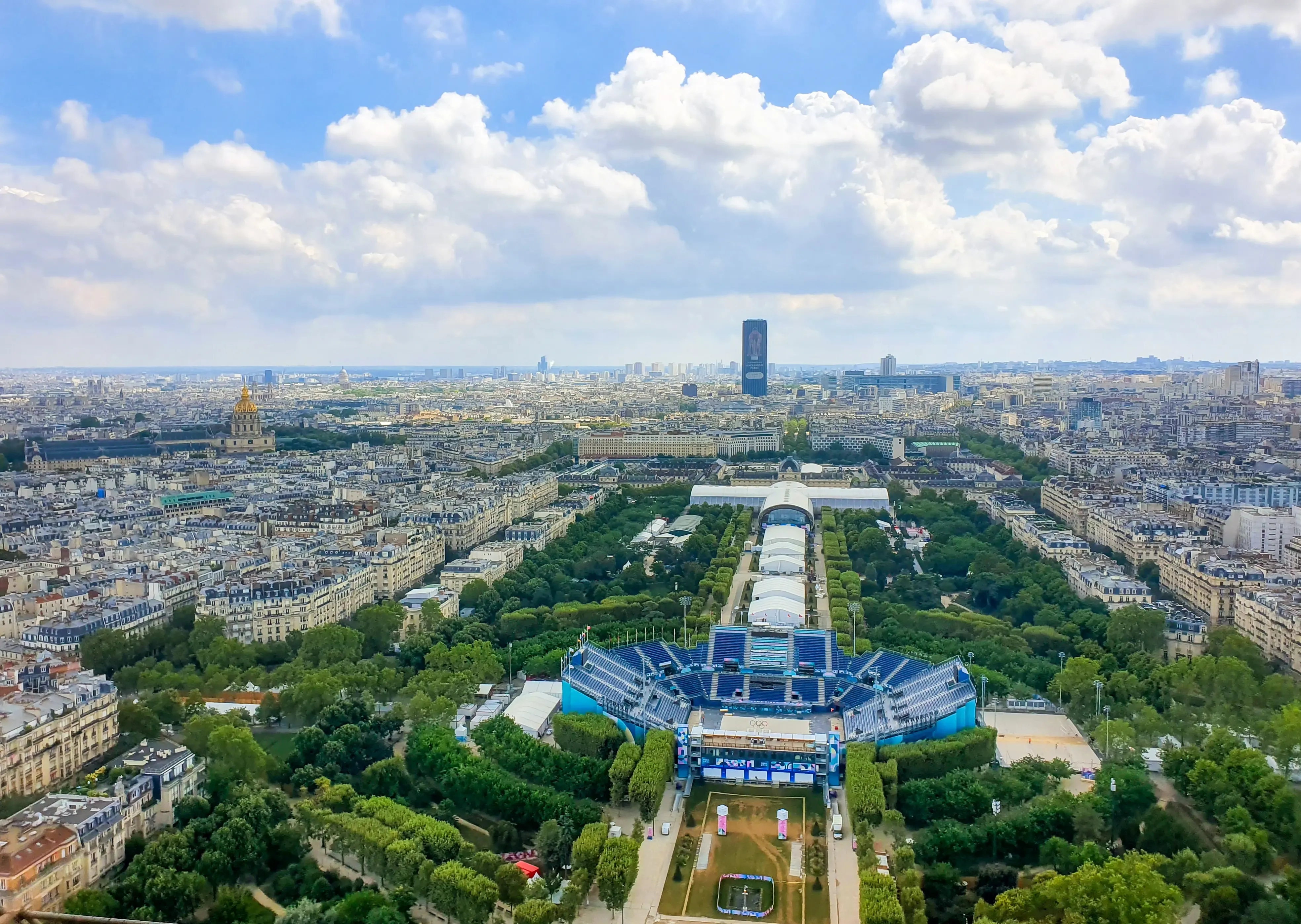 Survey Shows EU Citizens Value Security, Unity, and Membership Support