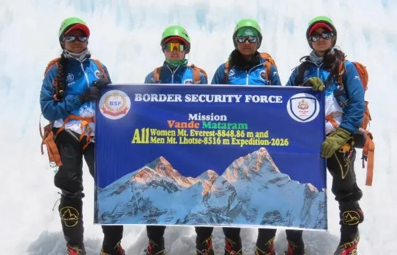 बीएसएफ की पहली ऑल-वूमेन टीम ने माउंट एवरेस्ट फतह किया, 'मिशन वंदे मातरम' के तहत ऐतिहासिक उपलब्धि