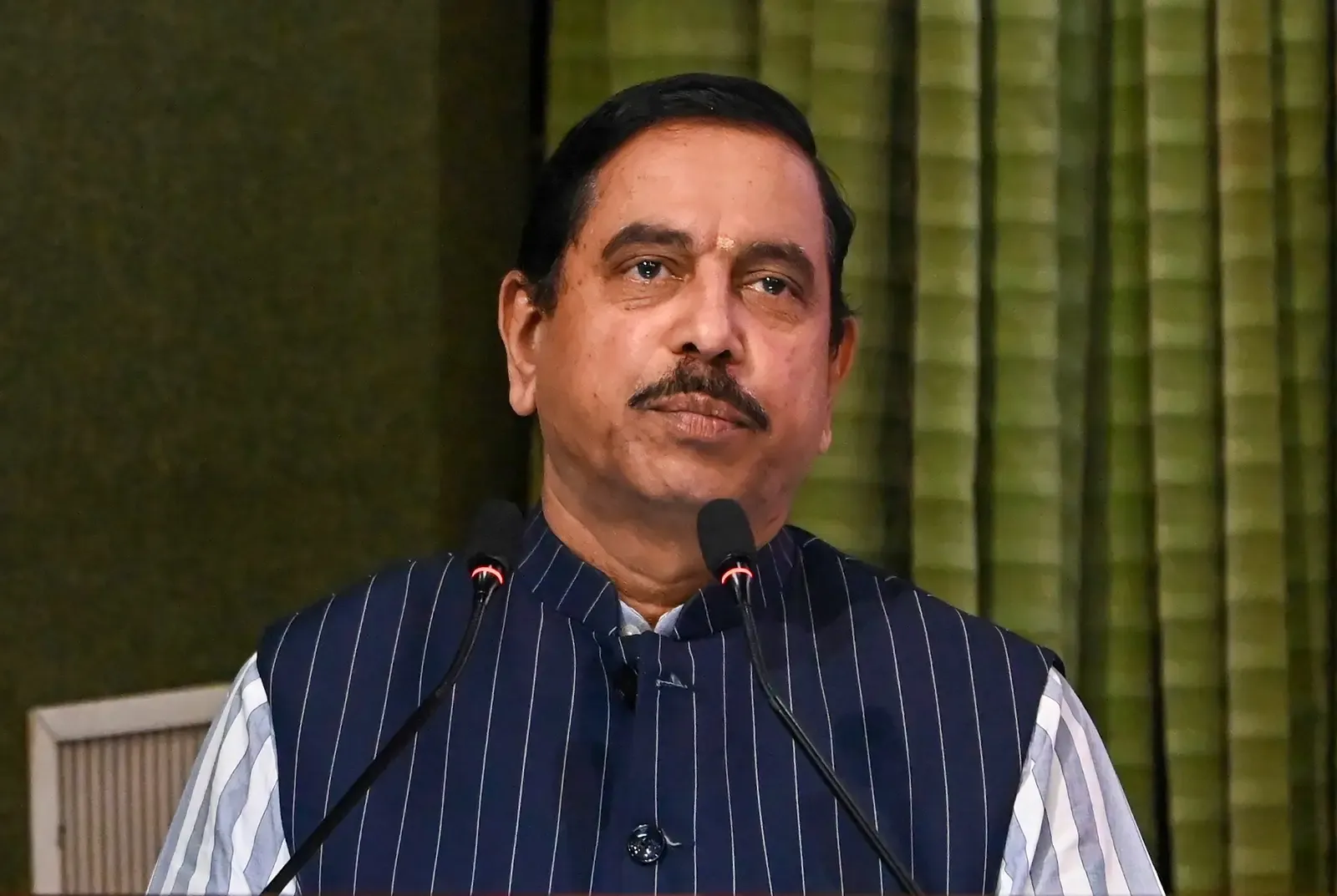 MLC polls 2026: Pralhad Joshi mocks Congress 'zero show' across 4 states