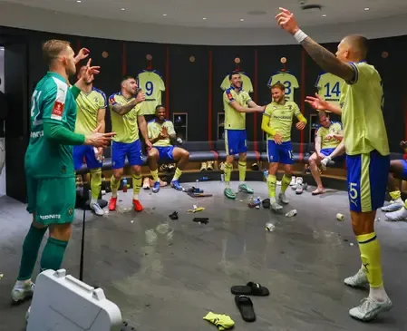 एफए कप: साउथेम्प्टन ने आर्सेनल को 2-1 से हराकर सेमीफाइनल में जगह बनाई 