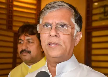 Fake Chanakya: Cong hits back at HM Shah’s prediction of NDA winning 160 seats in Bihar