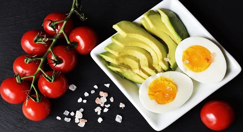 क्या फल और सब्जियाँ त्वचा के रंग को बदल सकती हैं? अगली बार खाएं और ध्यान दें