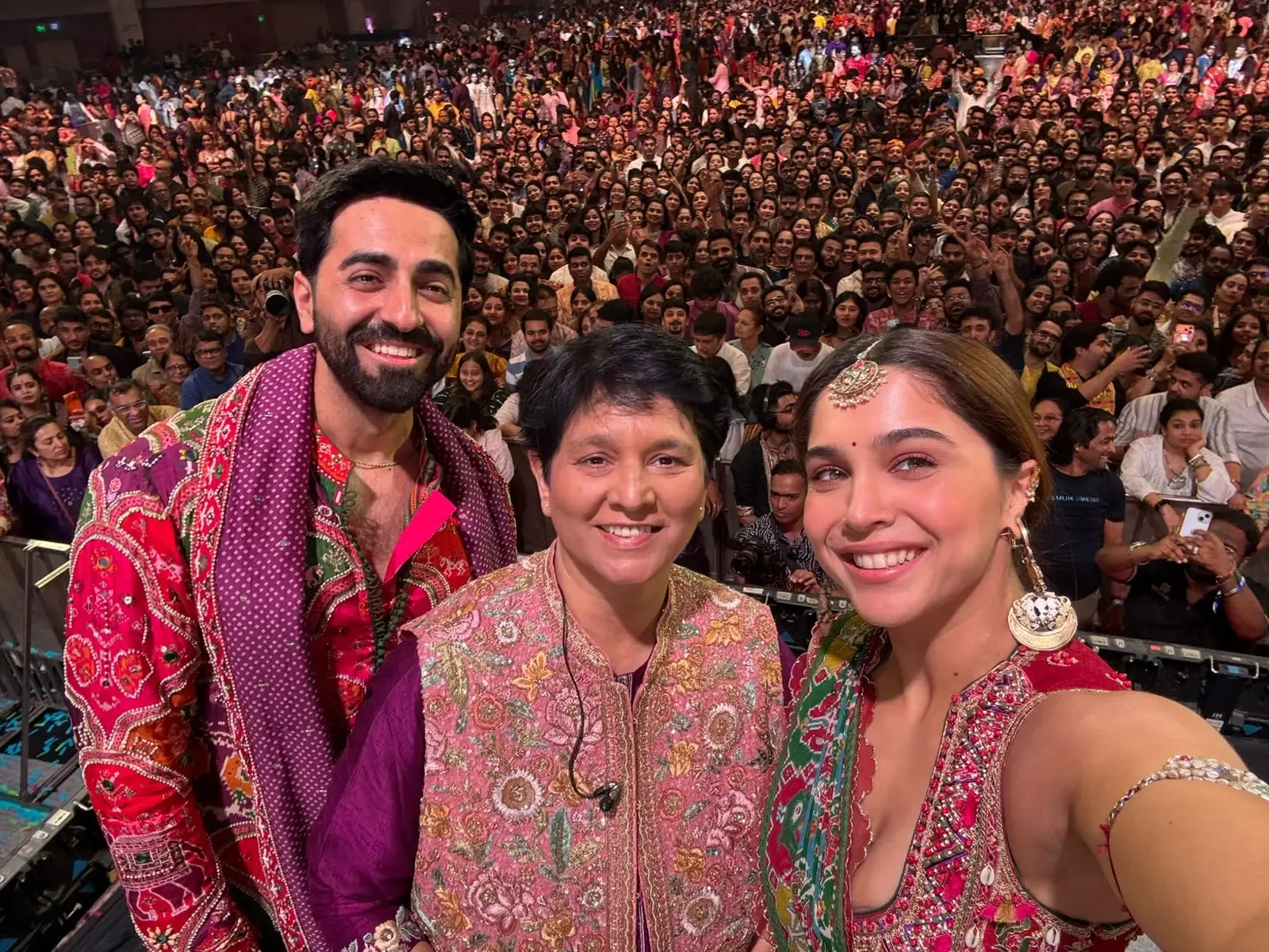 Falguni Pathak tells Ayushmann Khurrana her fans keep her young at Navratri garba
