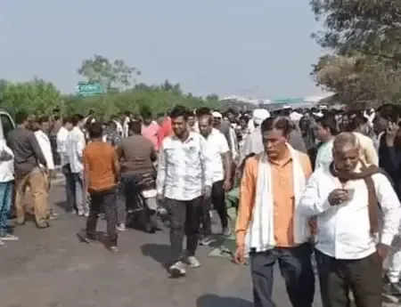Farmers' protest in MP's Dhar escalates, district admin issues prohibitory orders to ensure law & order (Lead)