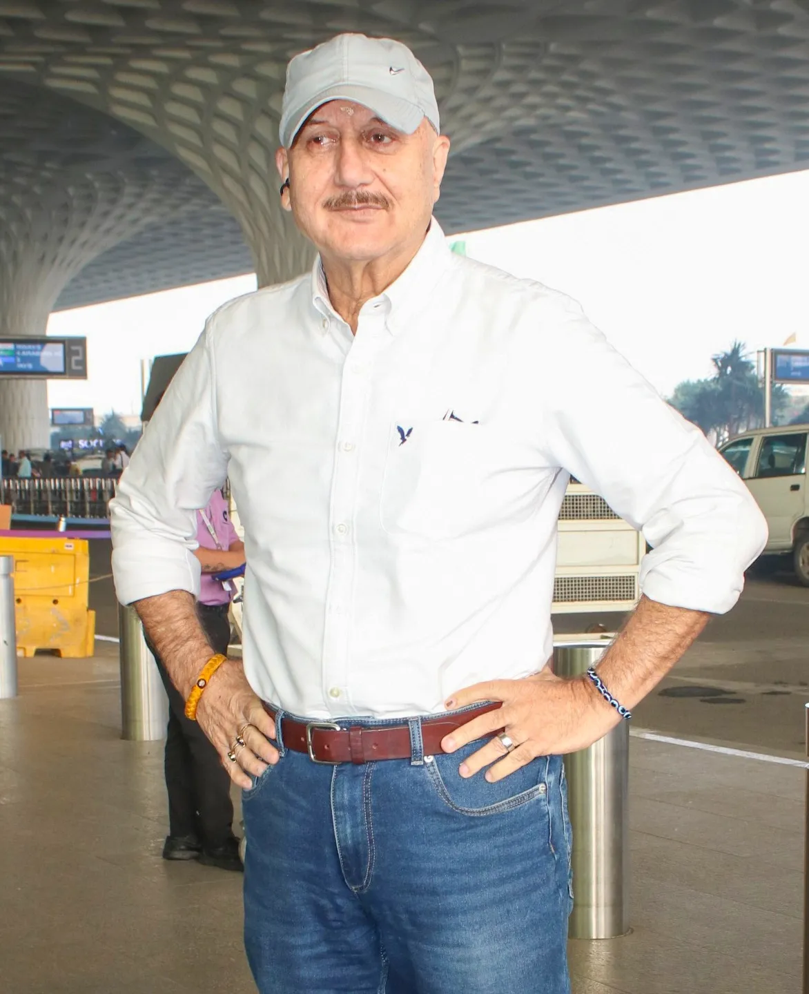What Life Lessons Did Anupam Kher Learn from His Father?