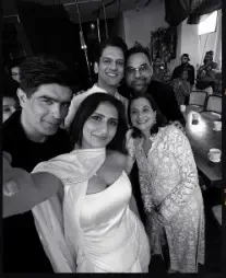 फातिमा सना शेख ने फैंस संग शेयर की 'गुस्ताख इश्क' के अच्छे बच्चों की तस्वीर