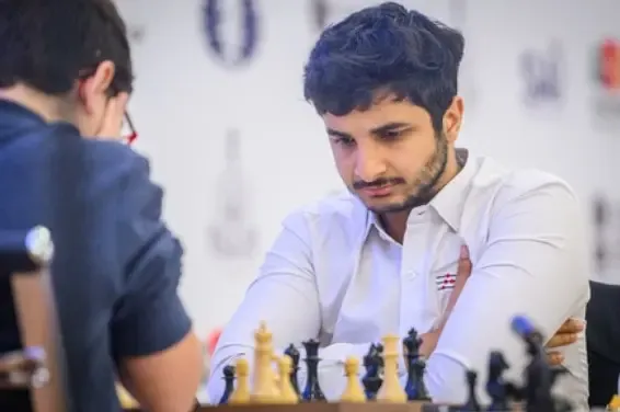 क्या विदित ने फॉस्टिनो ओरो को हराया, और प्रणव एवं प्रणेश ने तीसरे राउंड में जगह बनाई?