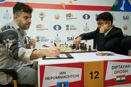 FIDE World Cup: Diptayan Ghosh upsets Nepomniachthi with black