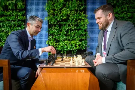 FIDE World Cup: Olympic gold medallist Abhinav Bindra takes a shot at chess, makes ceremonial first move in the final