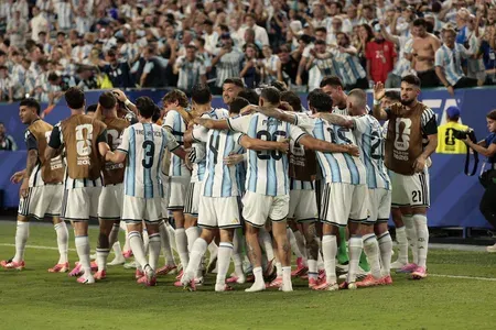 Argentina survive Cape Verde scare 3-2 in extra time, face Egypt in last-16