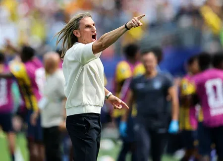 Sebastian Beccacece resigns as Ecuador coach after 2-0 World Cup exit to Mexico