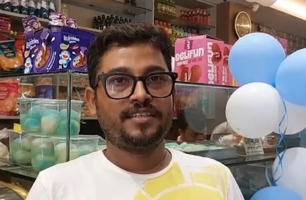 FIFA विश्व कप 2026 फाइनल: सिलीगुड़ी में अर्जेंटीना रंग की मिठाइयाँ, मेसी की तस्वीरें — भारतीय फैंस का अनोखा जोश