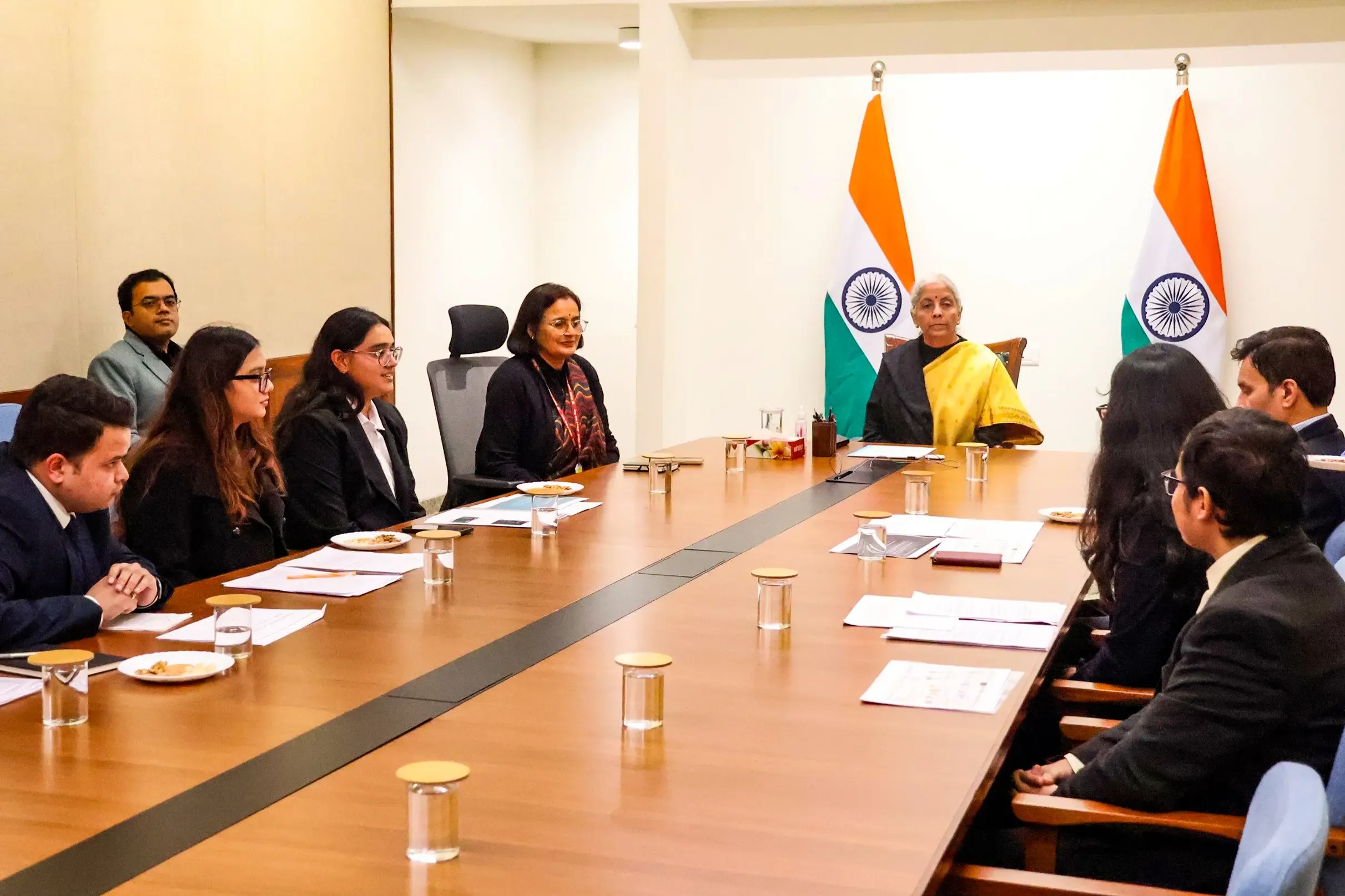 क्या वित्त मंत्री ने दिल्ली यूनिवर्सिटी के छात्रों के साथ बजट पर चर्चा की?