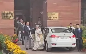 Finance Minister Sitharaman Set for 8th Budget Presentation