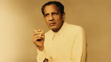 यादों में 'फिराक' : 'हर बार छुपा कोई, हर बार नज़र आया' जीने वाले शायर