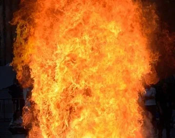 Fire breaks out in Hyderabad-Jaipur train coach at Nampally station