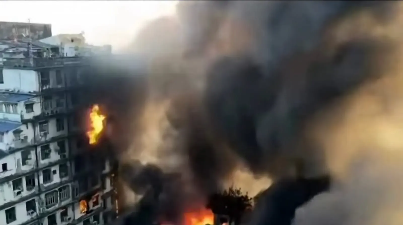 What Caused the Fire at Kolkata's Warehouse?