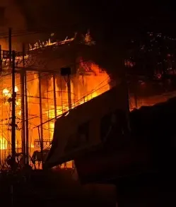 Dramatic Fire in Delhi's Chand Bagh: Residents Rescued