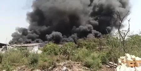 Major Blaze in Ghaziabad's Indirapuram Slum Area: No Casualties Reported
