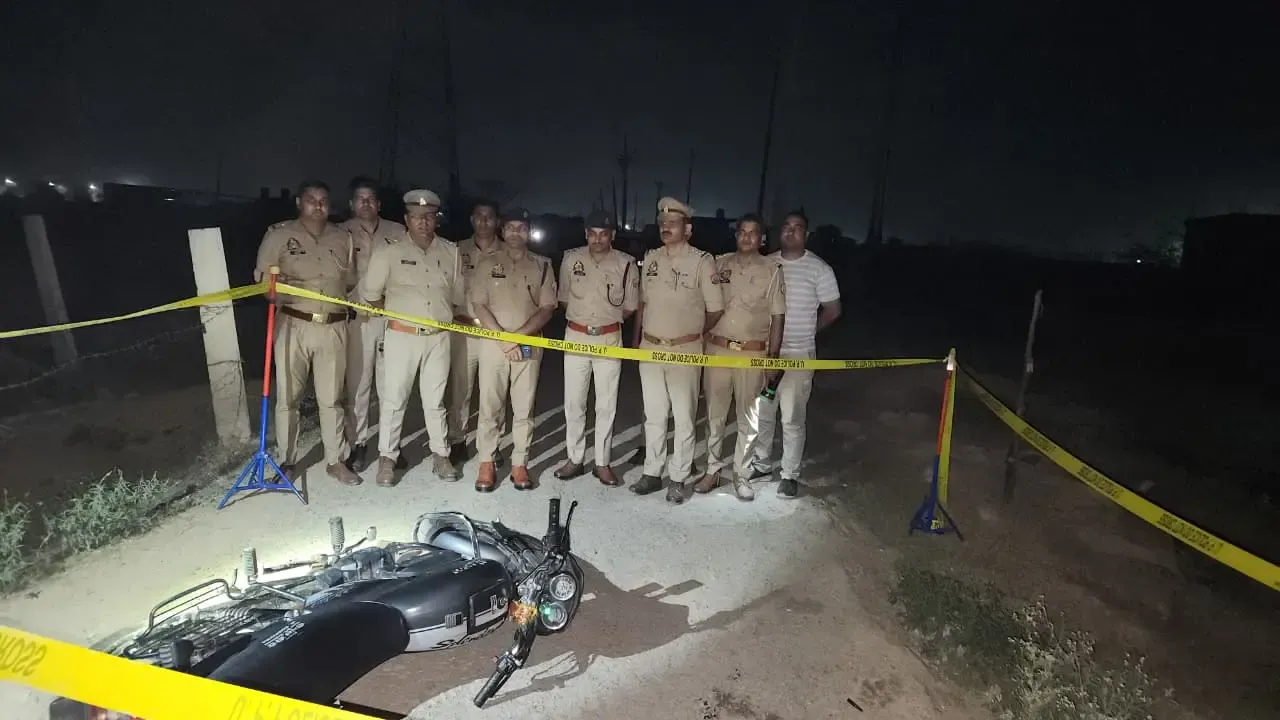 <b>फिरोजाबाद में मुठभेड़ में गिरफ्तार हुआ शातिर मोबाइल लुटेरा, पैर में लगी गोली</b>