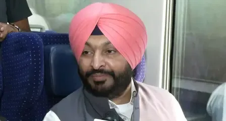 फिरोजपुर में वंदे भारत ट्रेन की शुरुआत पर रवनीत सिंह बिट्टू बोले- इसी स्पीड से पंजाब में आगे बढ़ेगी भाजपा 