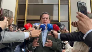 Initial Deportees Arrive in Colombia from the U.S.