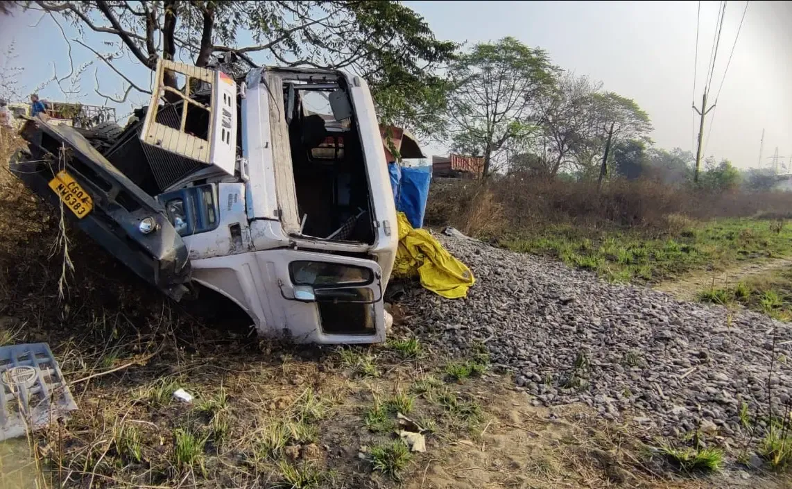 How Did Five Cops Perish in a Car-Truck Collision in Jharsuguda?