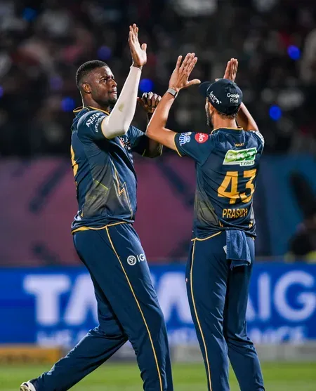 फ्लैट पिच पर GT की गेंदबाज़ी पढ़ना आसान, RCB ने IPL 2026 क्वालीफायर 1 में 92 रन से रौंदा: टॉम मूडी