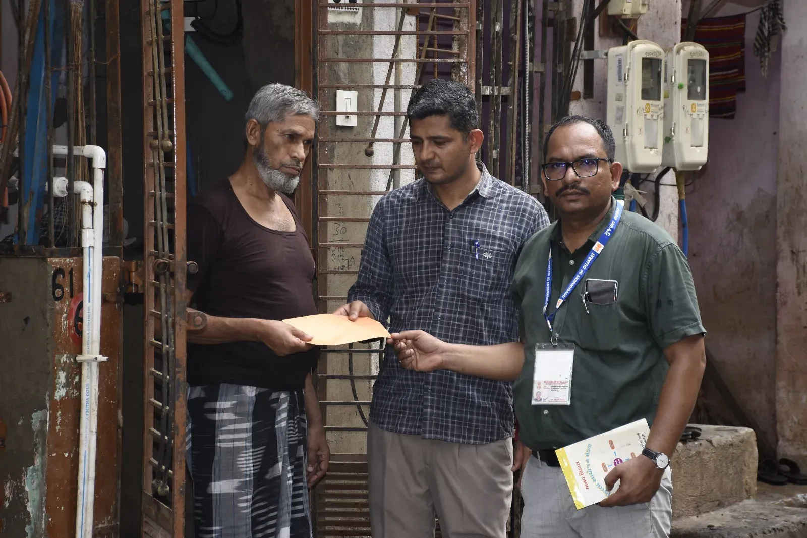 Surat flood relief: 227 officials in 41 teams begin damage survey, ₹35 lakh disbursed
