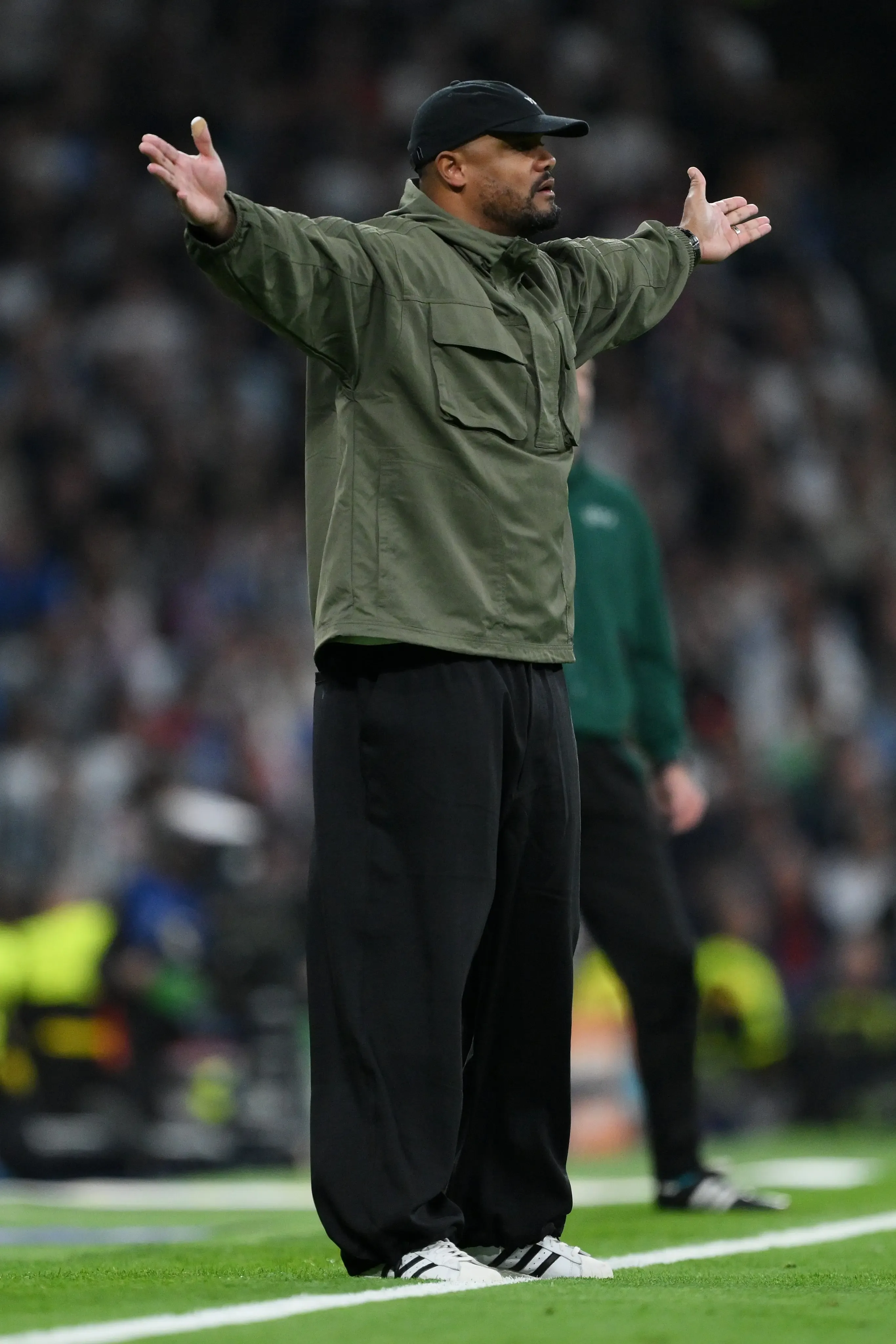 Bayern Munich's Vincent Kompany Overlooks 100th Match Milestone in Historic Win
