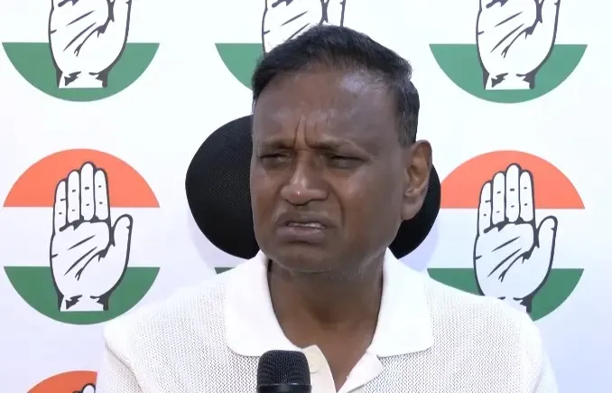 फॉर्म-6 विवाद: उदित राज का CEC ज्ञानेश कुमार पर हमला, 'पद की गरिमा खत्म कर दी'