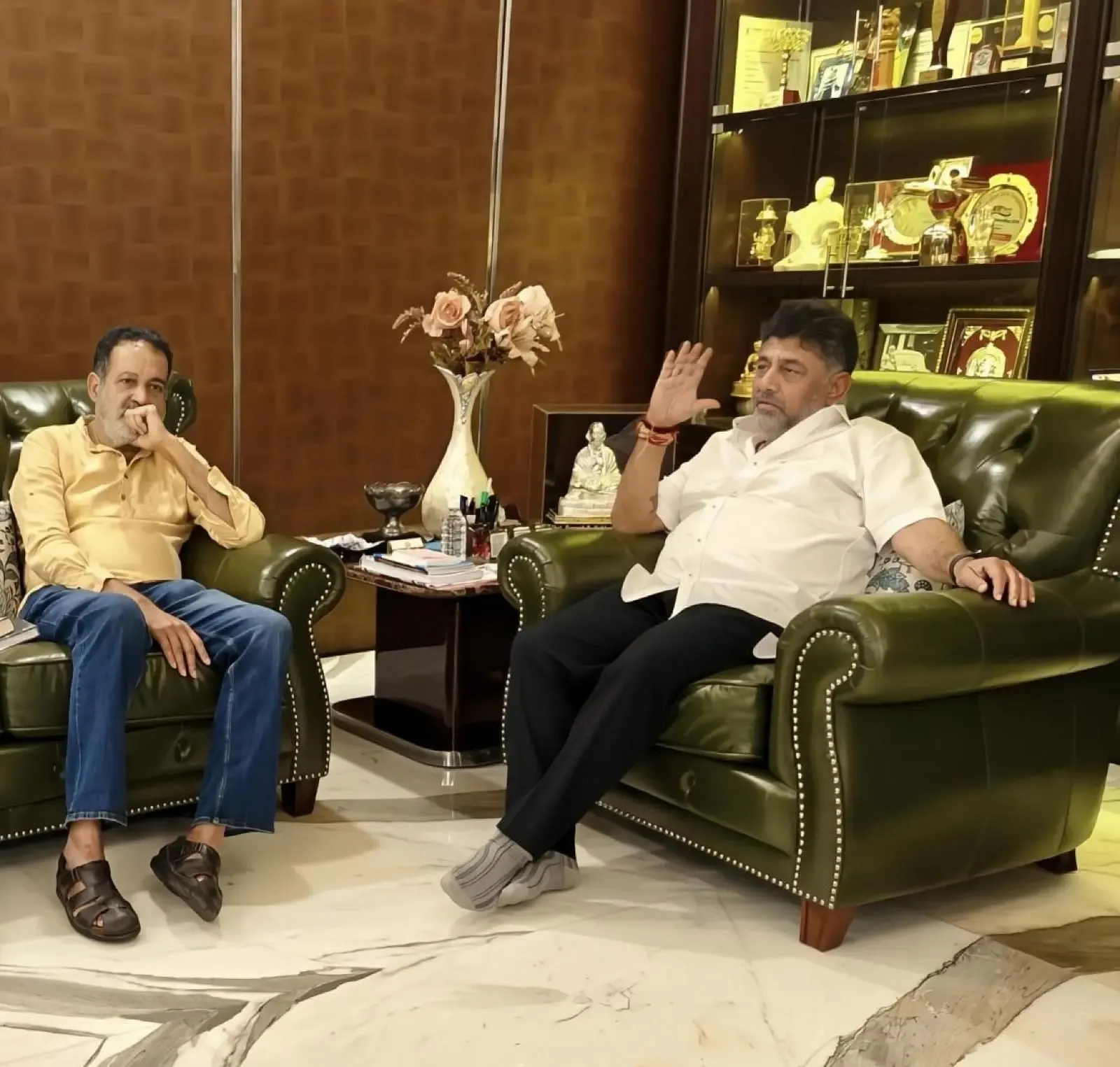 Ex-Infosys CFO Mohandas Pai Engages with Dy CM Shivakumar on Bengaluru's Growth