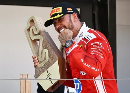 Hamilton wins first Ferrari GP at Barcelona, Antonelli retires to shake up 2026 title race