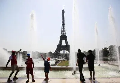 France records hottest night since 1947 as heatwave grips Europe