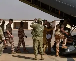 French forces begin withdrawal from Chad