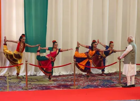 PM Modi in Jakarta: Wayang Kulit, Bharatanatyam mark cultural welcome