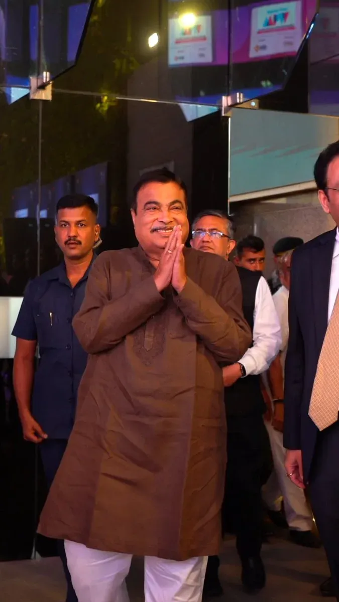 Gadkari at Business Today Women in Business Awards, Mumbai
