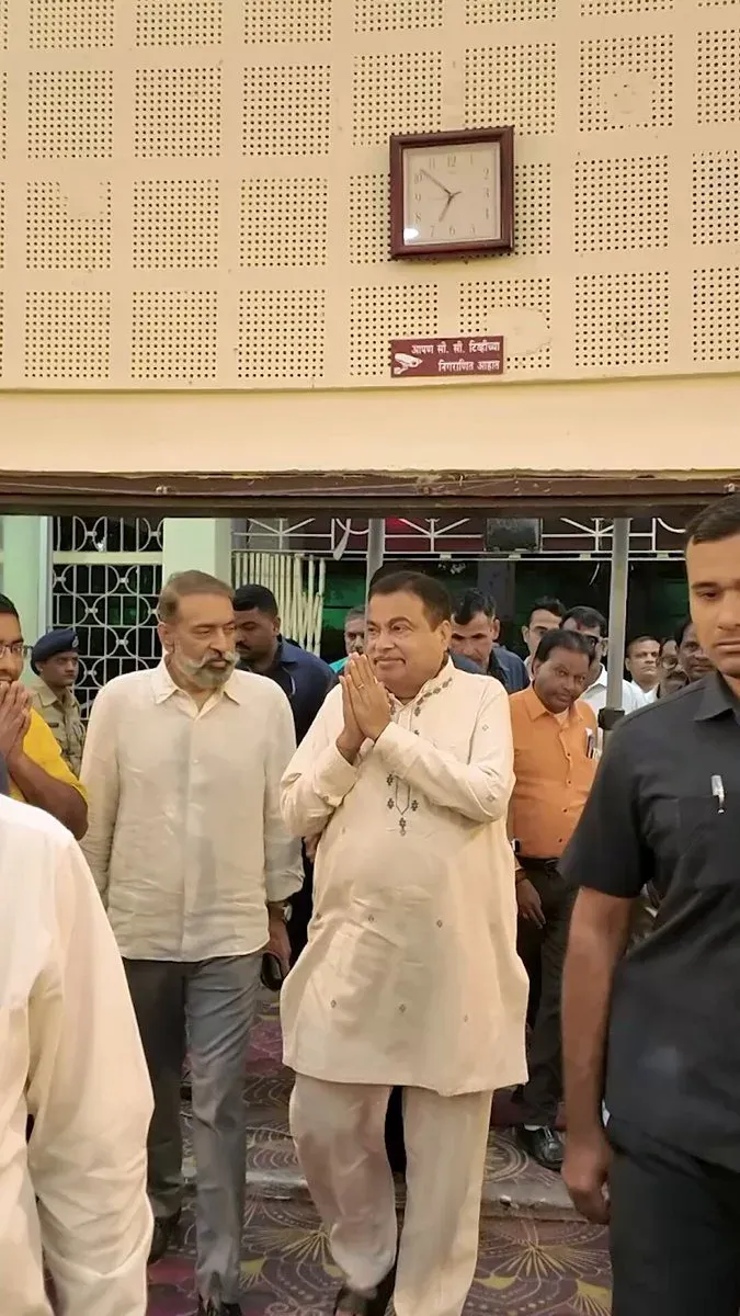 Gadkari Campaigns for BJP-Mahayuti in Nagpur Graduate Polls