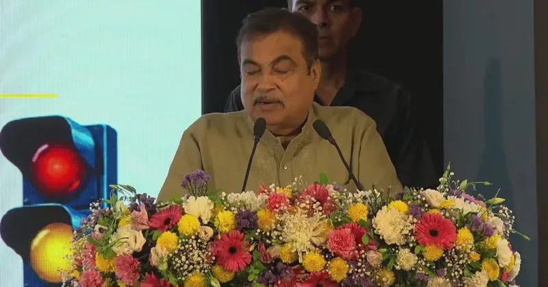 Gadkari Launches Rapido-MoRTH Road Safety Tie-Up Under Sadak Suraksha Abhiyan