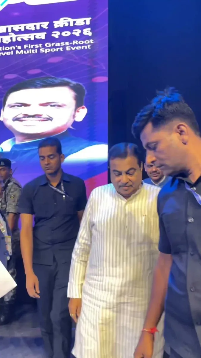 Gadkari wraps Khasdar Krida Mahotsav 2026 in Nagpur