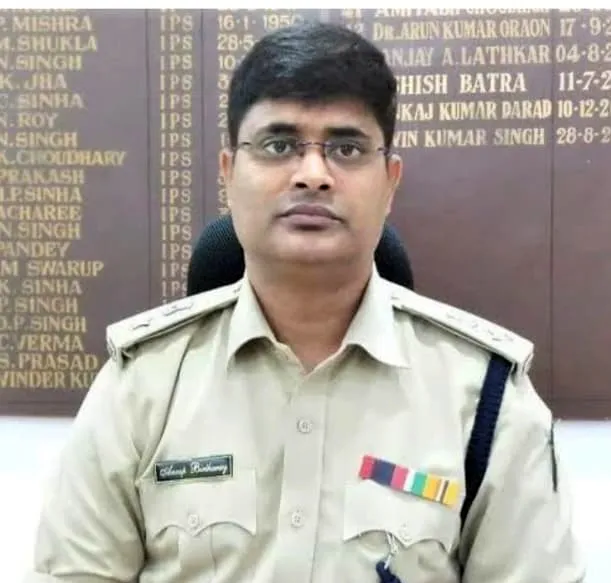 क्या गणतंत्र दिवस पर झारखंड के 12 पुलिस अफसरों-कर्मियों को राष्ट्रपति और पुलिस पदक मिलेंगे?