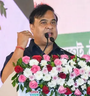 गांधी परिवार का इंतजार कर रही हैं देश की जेलें : सीएम हिमंता बिस्वा सरमा
