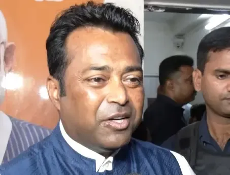 लिएंडर पेस बोले: गंदी राजनीति ने बंगाल को विकास से रोका, सुवेंदु के PA की हत्या पर जताया दुख