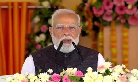 गंगा एक्सप्रेसवे यूपी के विकास के लिए नई जीवनरेखा : पीएम मोदी