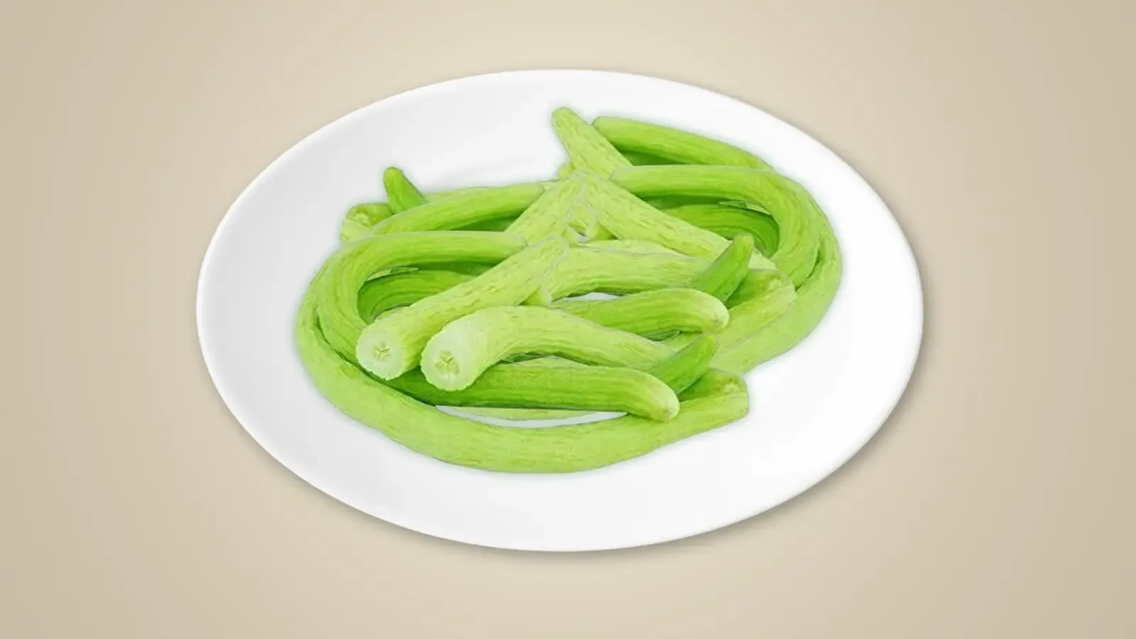 गर्मी में ककड़ी: तन और मन के लिए आदर्श शीतल फल